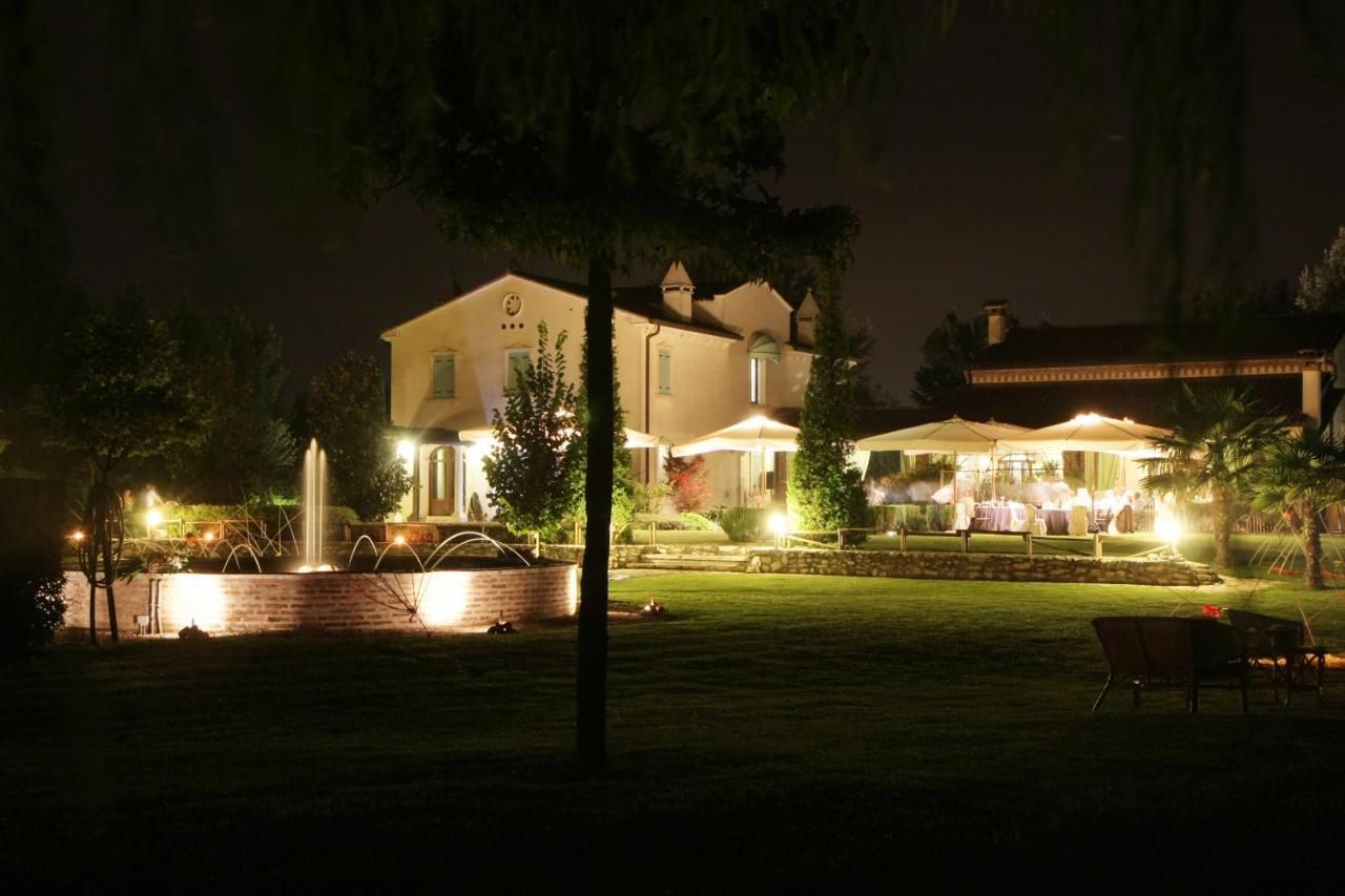Villamoreno Merlara Exterior photo